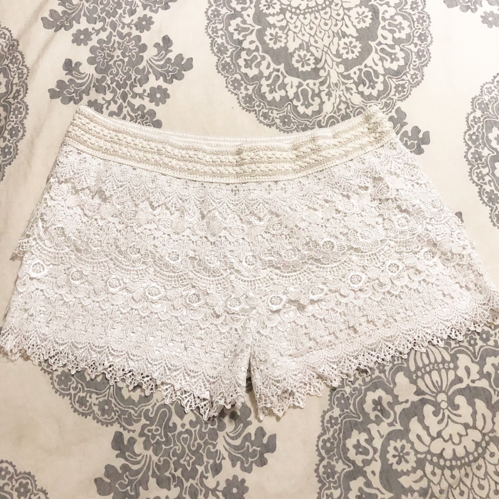 Color Swatch white lace shorts